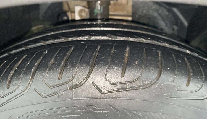 2018 Ford FREESTYLE TITANIUM PLUS 1.5 DIESEL, Diesel, Manual, 77,430 km, Right Front Tyre Tread
