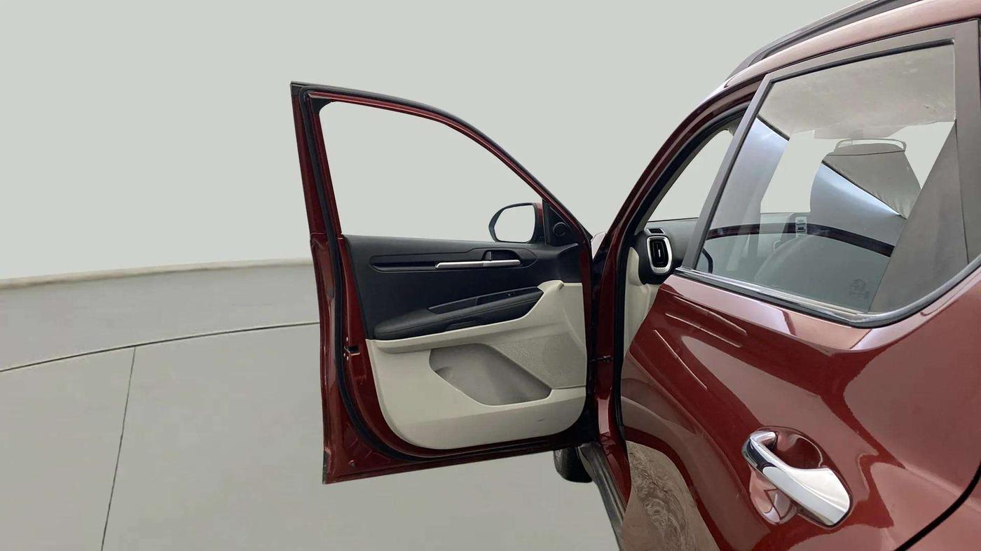 2022 KIA SONET HTX 1.5, Diesel, Manual, 44,868 km, LHS Front Door
