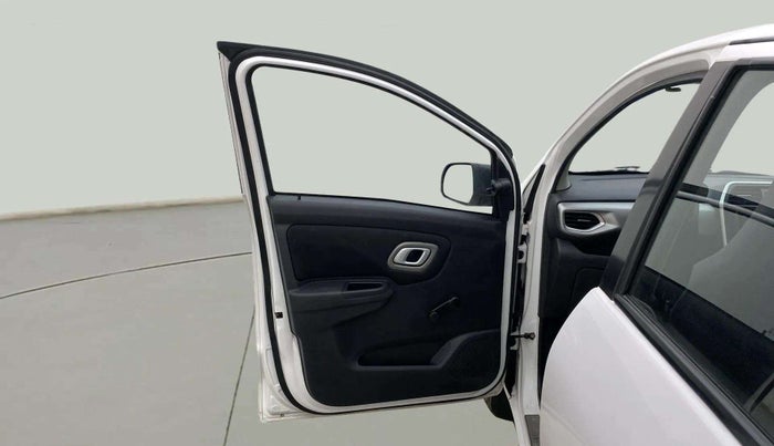 2021 Datsun Redi Go T, Petrol, Manual, 32,041 km, LHS Front Door
