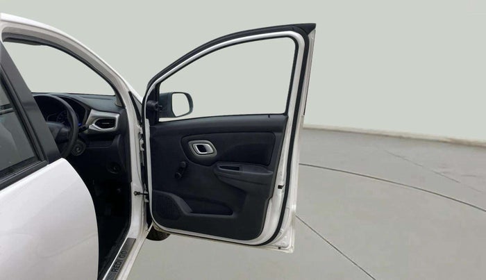 2021 Datsun Redi Go T, Petrol, Manual, 32,041 km, RHS Front Door