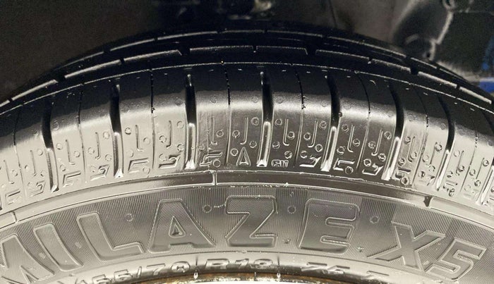 2017 Hyundai Eon ERA +, CNG, Manual, 70,776 km, Right Front Tyre Tread