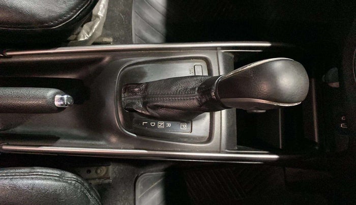 2021 Maruti Baleno DELTA CVT PETROL 1.2, Petrol, Automatic, 64,443 km, Gear Lever