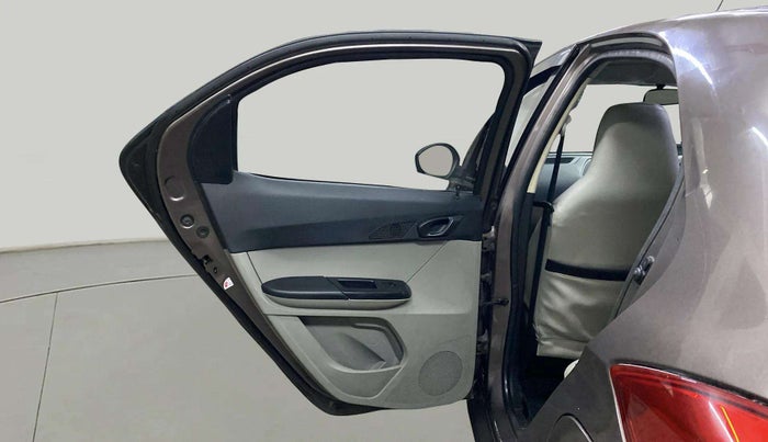 2018 Tata Tiago XT PETROL, Petrol, Manual, 51,126 km, LHS Rear Door