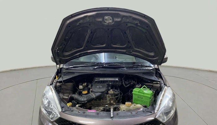 2018 Tata Tiago XT PETROL, Petrol, Manual, 51,126 km, Open Bonet