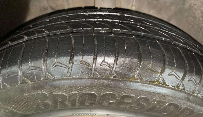 2018 Tata Tiago XT PETROL, Petrol, Manual, 51,126 km, Right Front Tyre Tread
