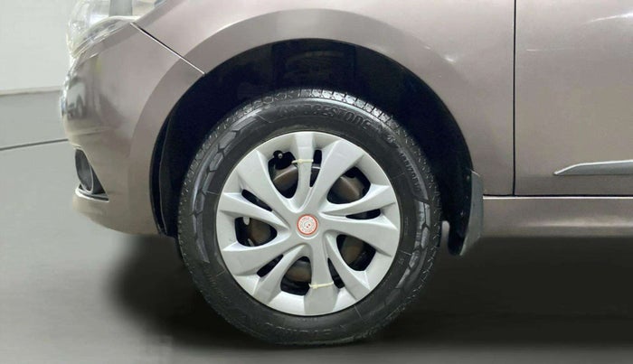 2018 Tata Tiago XT PETROL, Petrol, Manual, 51,126 km, Left Front Wheel