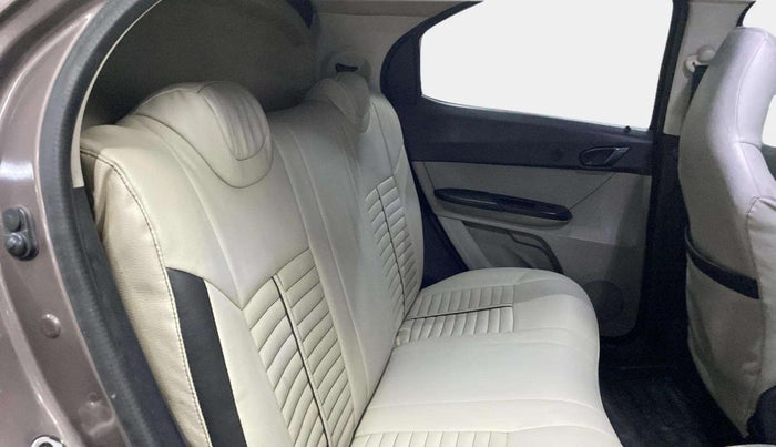 2018 Tata Tiago XT PETROL, Petrol, Manual, 51,126 km, Right Side Rear Door Cabin