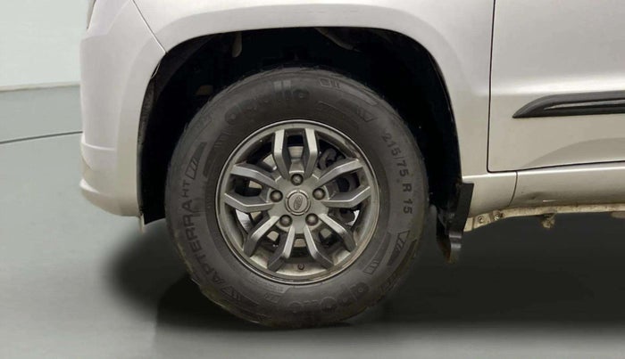 2019 Mahindra TUV300 T10, Diesel, Manual, 75,342 km, Left Front Wheel