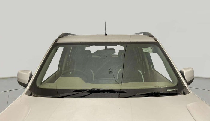 2019 Mahindra TUV300 T10, Diesel, Manual, 75,342 km, Front Windshield