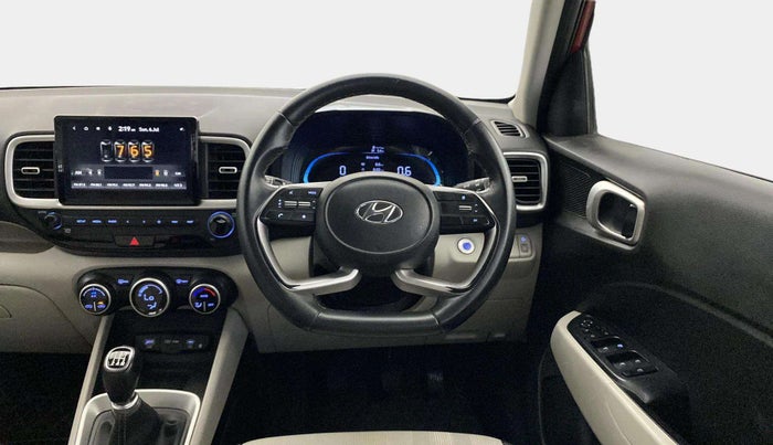 2022 Hyundai VENUE SX 1.2 PETROL, Petrol, Manual, 71,314 km, Steering Wheel Close Up