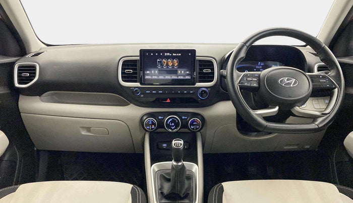 2022 Hyundai VENUE SX 1.2 PETROL, Petrol, Manual, 71,314 km, Dashboard