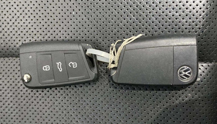 2021 Volkswagen TAIGUN TOPLINE 1.0 TSI AT, Petrol, Automatic, 62,949 km, Key Close Up