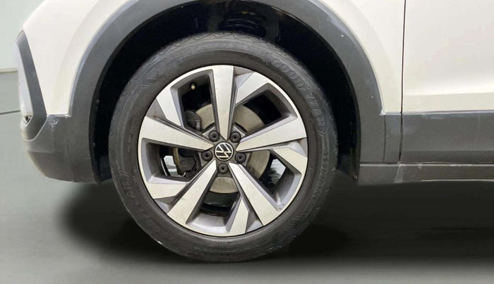 2021 Volkswagen TAIGUN TOPLINE 1.0 TSI AT, Petrol, Automatic, 62,949 km, Left Front Wheel