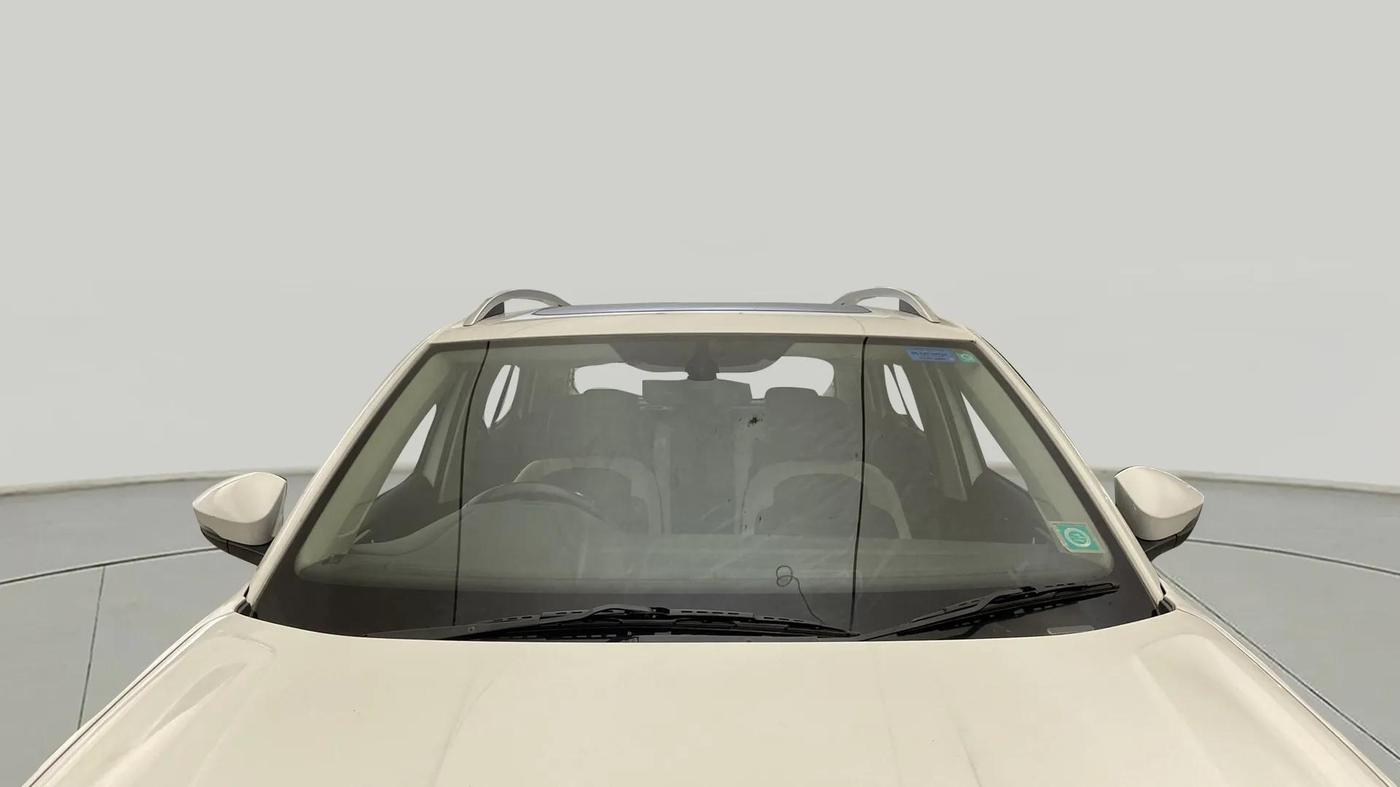 2021 Volkswagen TAIGUN TOPLINE 1.0 TSI AT, Petrol, Automatic, 62,949 km, Front Windshield