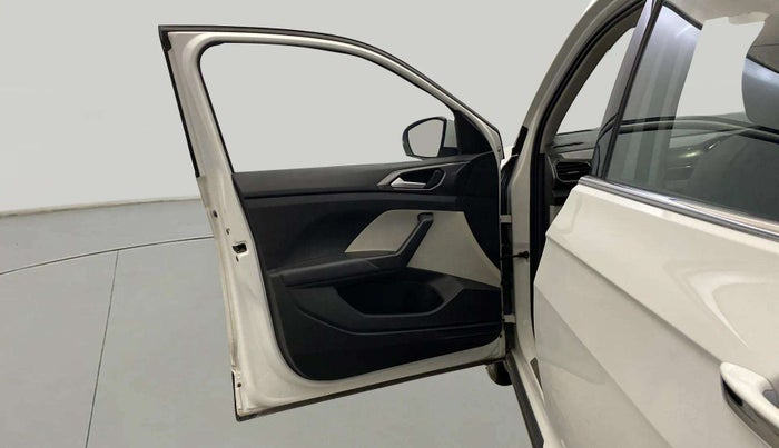 2021 Volkswagen TAIGUN TOPLINE 1.0 TSI AT, Petrol, Automatic, 62,949 km, LHS Front Door