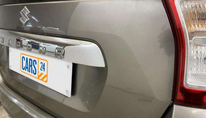 2019 Maruti New Wagon-R VXI 1.0, Petrol, Manual, 10,965 km, Dicky (Boot door) - Minor scratches