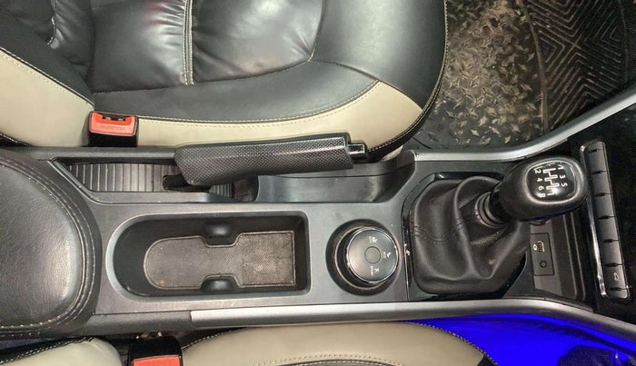 2021 Tata NEXON XM SUNROOF PETROL, Petrol, Manual, 34,047 km, Gear Lever