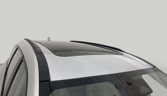 2023 Mahindra XUV700 AX 7 D AT 7 STR, Diesel, Automatic, 17,687 km, Roof