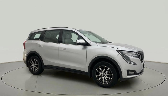 2023 Mahindra XUV700 AX 7 D AT 7 STR, Diesel, Automatic, 17,687 km, Right Front Diagonal