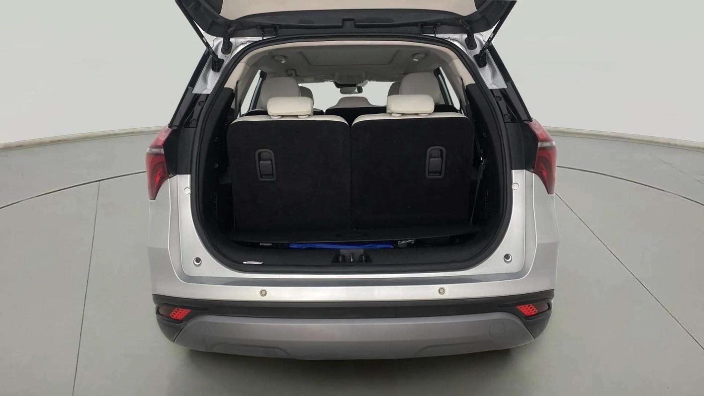 2023 Mahindra XUV700 AX 7 D AT 7 STR, Diesel, Automatic, 17,687 km, Boot Open Zoomed View