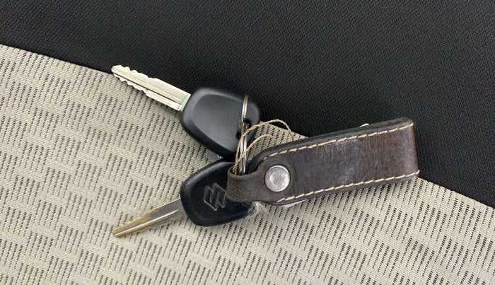 2021 Maruti Alto LXI CNG, CNG, Manual, 63,175 km, Key Close Up