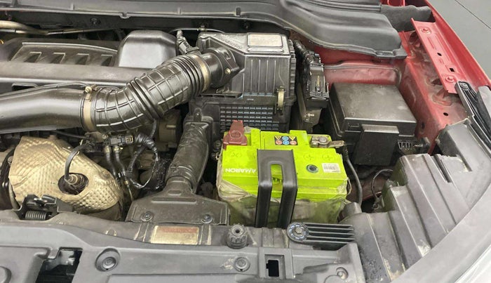 2021 Mahindra XUV300 W8 (O) 1.5 DIESEL, Diesel, Manual, 85,374 km, Engine View - Left