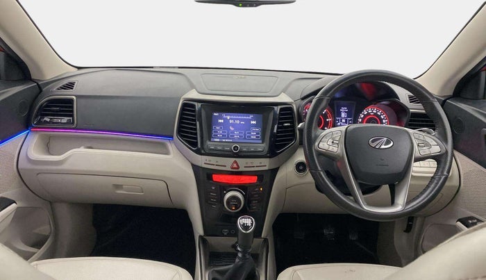 2021 Mahindra XUV300 W8 (O) 1.5 DIESEL, Diesel, Manual, 85,374 km, Dashboard