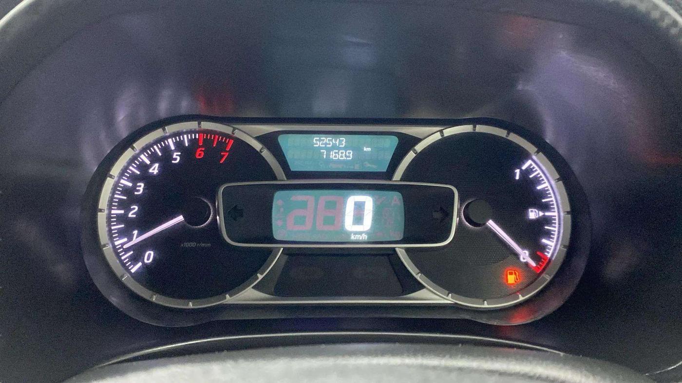2020 Nissan Kicks XV TURBO 1.3, Petrol, Manual, 52,742 km, Odometer Image