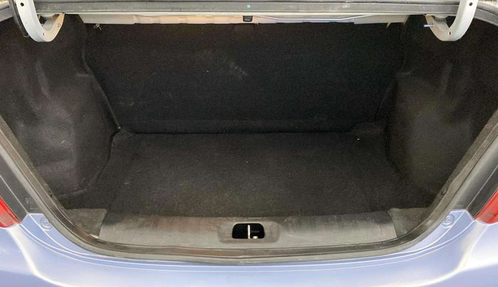 2016 Maruti Swift Dzire ZXI, Petrol, Manual, 59,317 km, Boot Inside