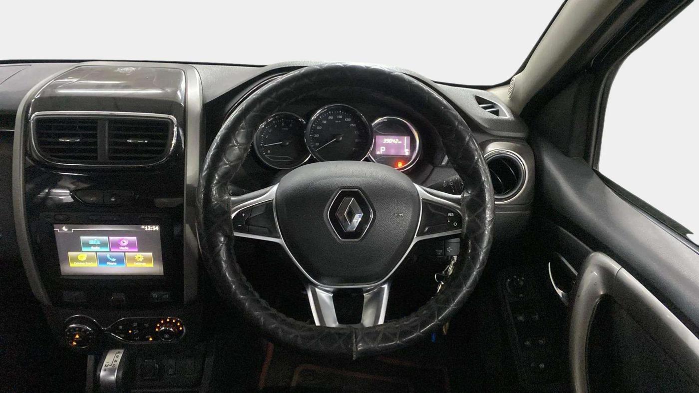 2021 Renault Duster RXZ 1.3 TURBO PETROL CVT, Petrol, Automatic, 39,969 km, Steering Wheel Close Up