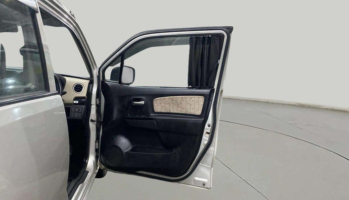 2017 Maruti Wagon R 1.0 VXI, Petrol, Manual, 41,976 km, RHS Front Door