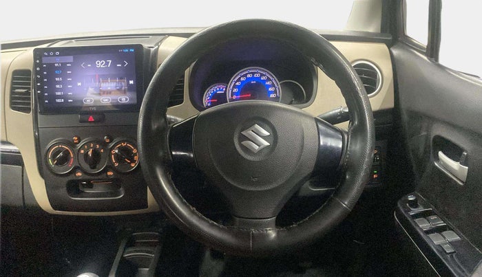 2017 Maruti Wagon R 1.0 VXI, Petrol, Manual, 41,976 km, Steering Wheel Close Up