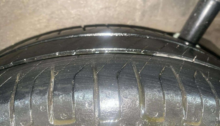2017 Maruti Wagon R 1.0 VXI, Petrol, Manual, 41,976 km, Left Rear Tyre Tread
