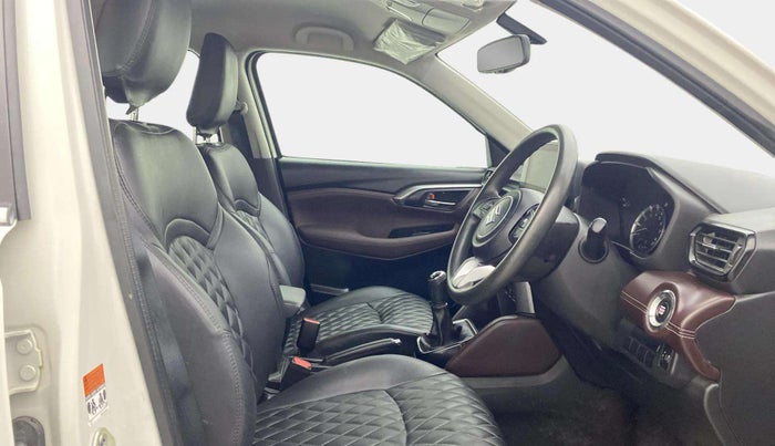 2022 Maruti Grand Vitara ZETA SMART HYBRID, Petrol, Manual, 52,682 km, Right Side Front Door Cabin