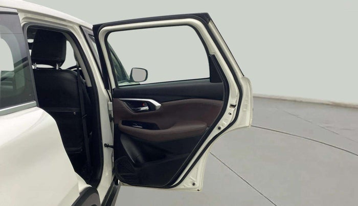 2022 Maruti Grand Vitara ZETA SMART HYBRID, Petrol, Manual, 52,682 km, RHS Rear Door