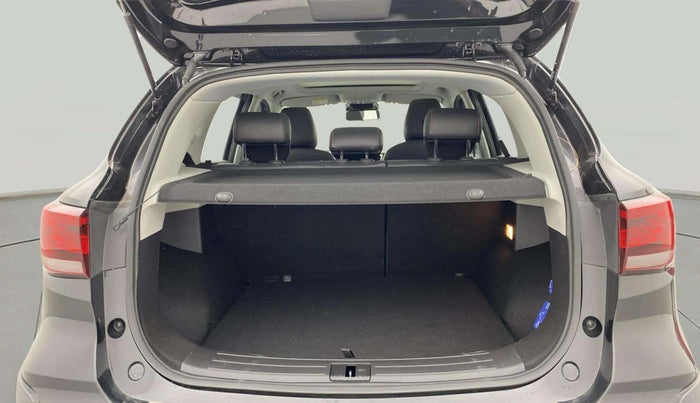 2022 MG ASTOR SHARP 1.3 TURBO AT, Petrol, Automatic, 17,445 km, Boot Open Zoomed View