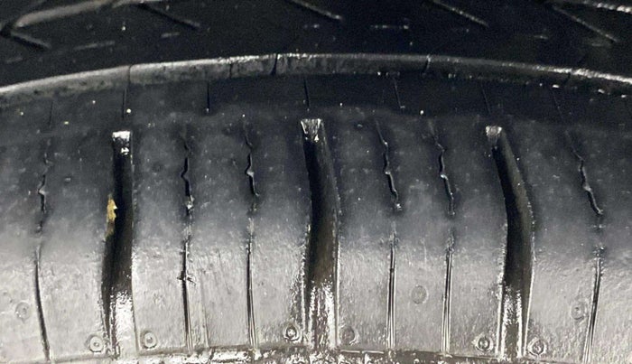 2018 Tata Tiago XZA PETROL, Petrol, Automatic, 58,353 km, Left Rear Tyre Tread