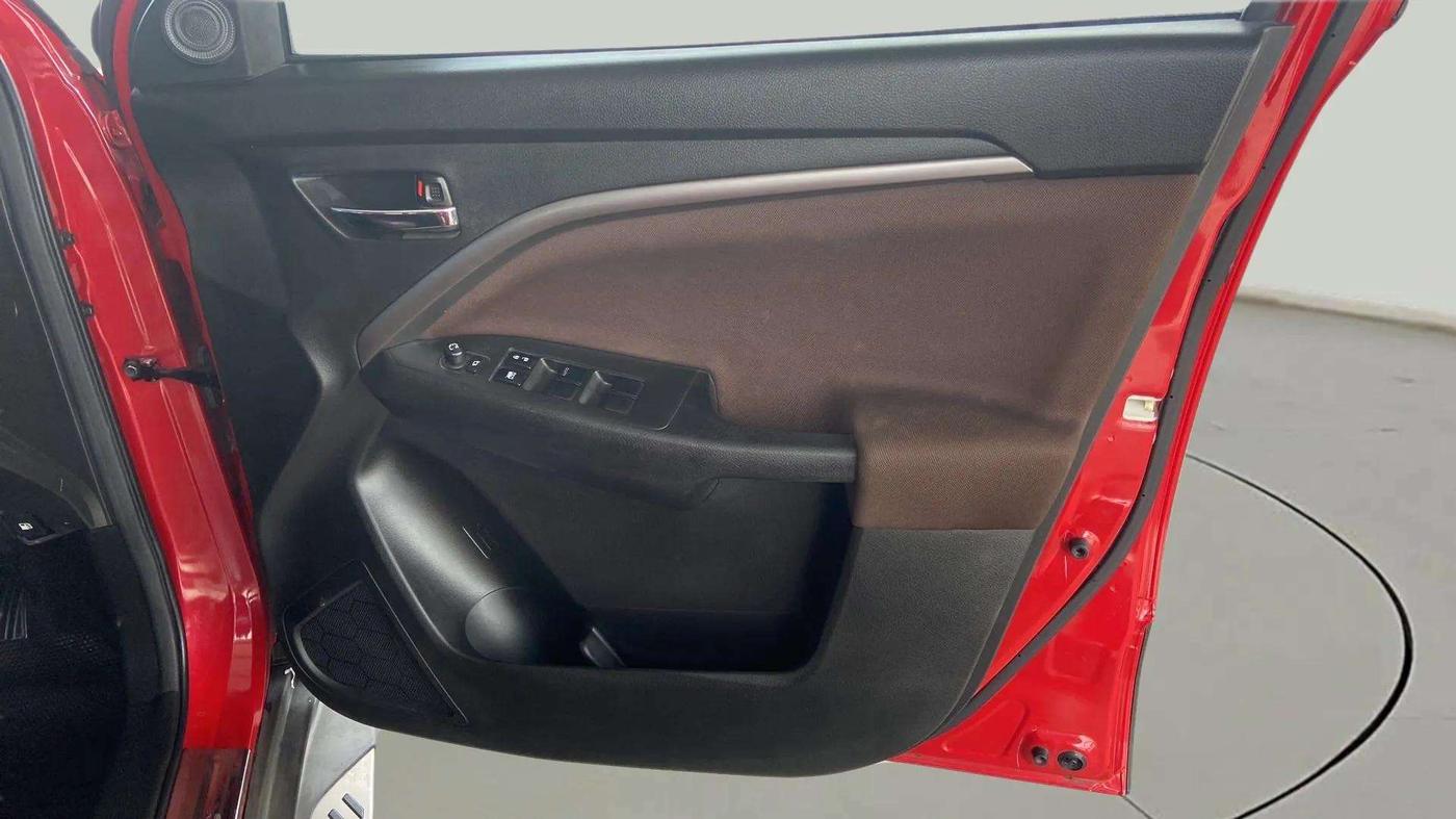 2023 Maruti BREZZA ZXI + SMART HYBRID, Petrol, Manual, 8,638 km, Driver Side Door Panels Control