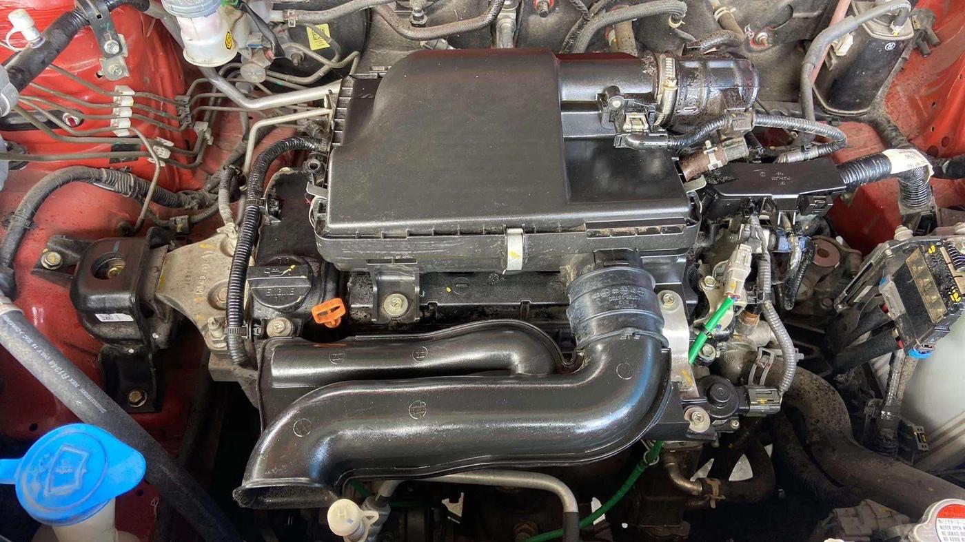 2023 Maruti BREZZA ZXI + SMART HYBRID, Petrol, Manual, 8,638 km, Open Bonet