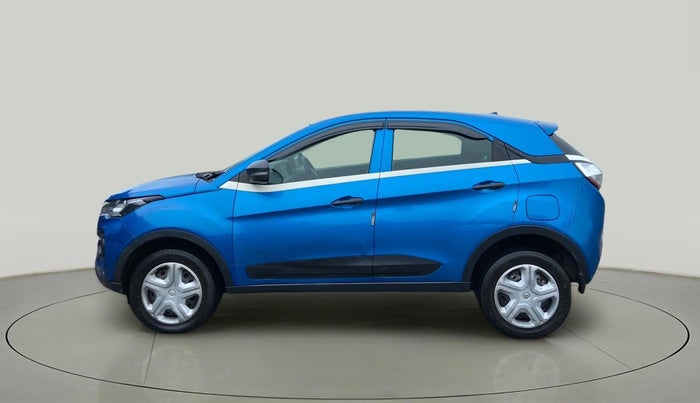 2018 Tata NEXON XM DIESEL, Diesel, Manual, 60,987 km, Left Side