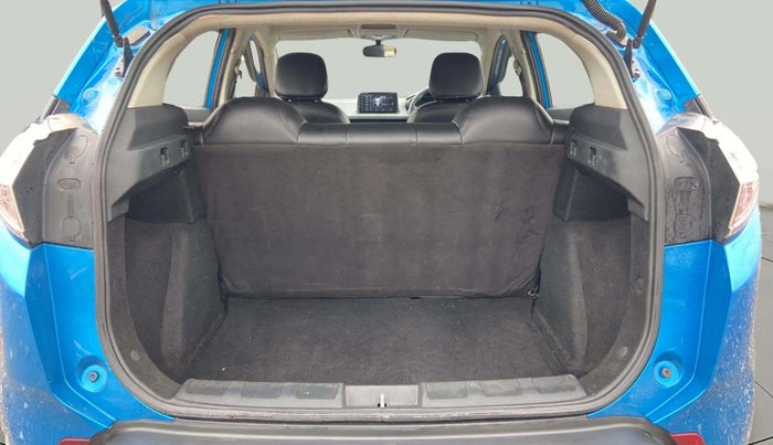 2018 Tata NEXON XM DIESEL, Diesel, Manual, 60,987 km, Boot Inside