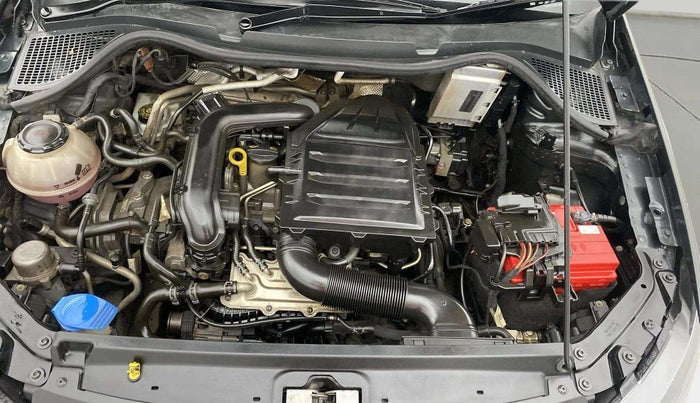 2020 Volkswagen Polo HIGHLINE PLUS 1.0L TSI, Petrol, Manual, 48,837 km, Engine View - Left