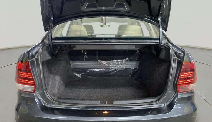 2017 Volkswagen Vento HIGHLINE PETROL AT, Petrol, Automatic, 14,405 km, Boot Open Zoomed View