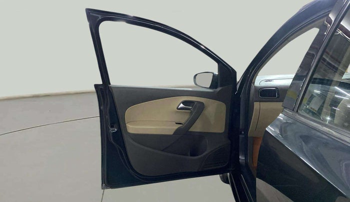 2017 Volkswagen Vento HIGHLINE PETROL AT, Petrol, Automatic, 14,405 km, LHS Front Door