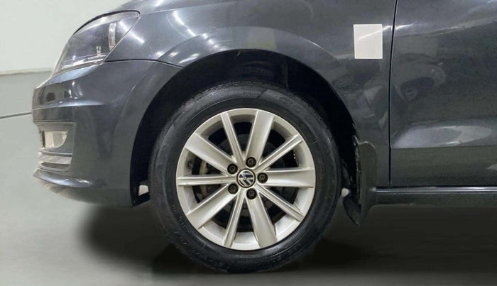 2017 Volkswagen Vento HIGHLINE PETROL AT, Petrol, Automatic, 14,405 km, Left Front Wheel