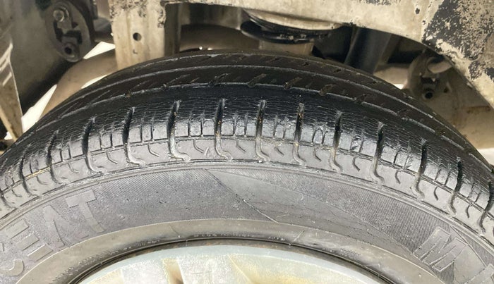 2013 Maruti Alto 800 LXI, Petrol, Manual, 72,815 km, Right Rear Tyre Tread