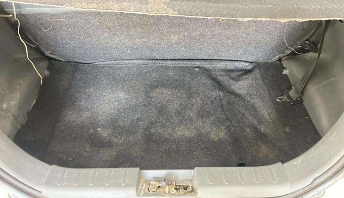2013 Maruti Alto 800 LXI, Petrol, Manual, 72,815 km, Boot Inside