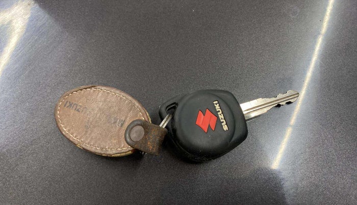 2020 Maruti S PRESSO VXI+, Petrol, Manual, 79,073 km, Key Close Up