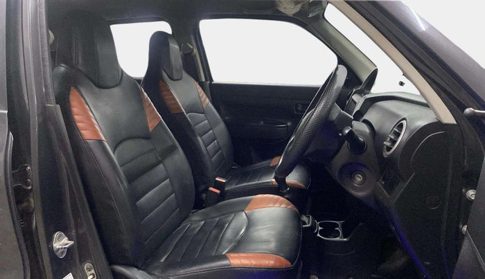 2020 Maruti S PRESSO VXI+, Petrol, Manual, 79,073 km, Right Side Front Door Cabin