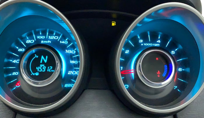 2021 Mahindra XUV500 W9, Diesel, Manual, 46,015 km, Odometer Image